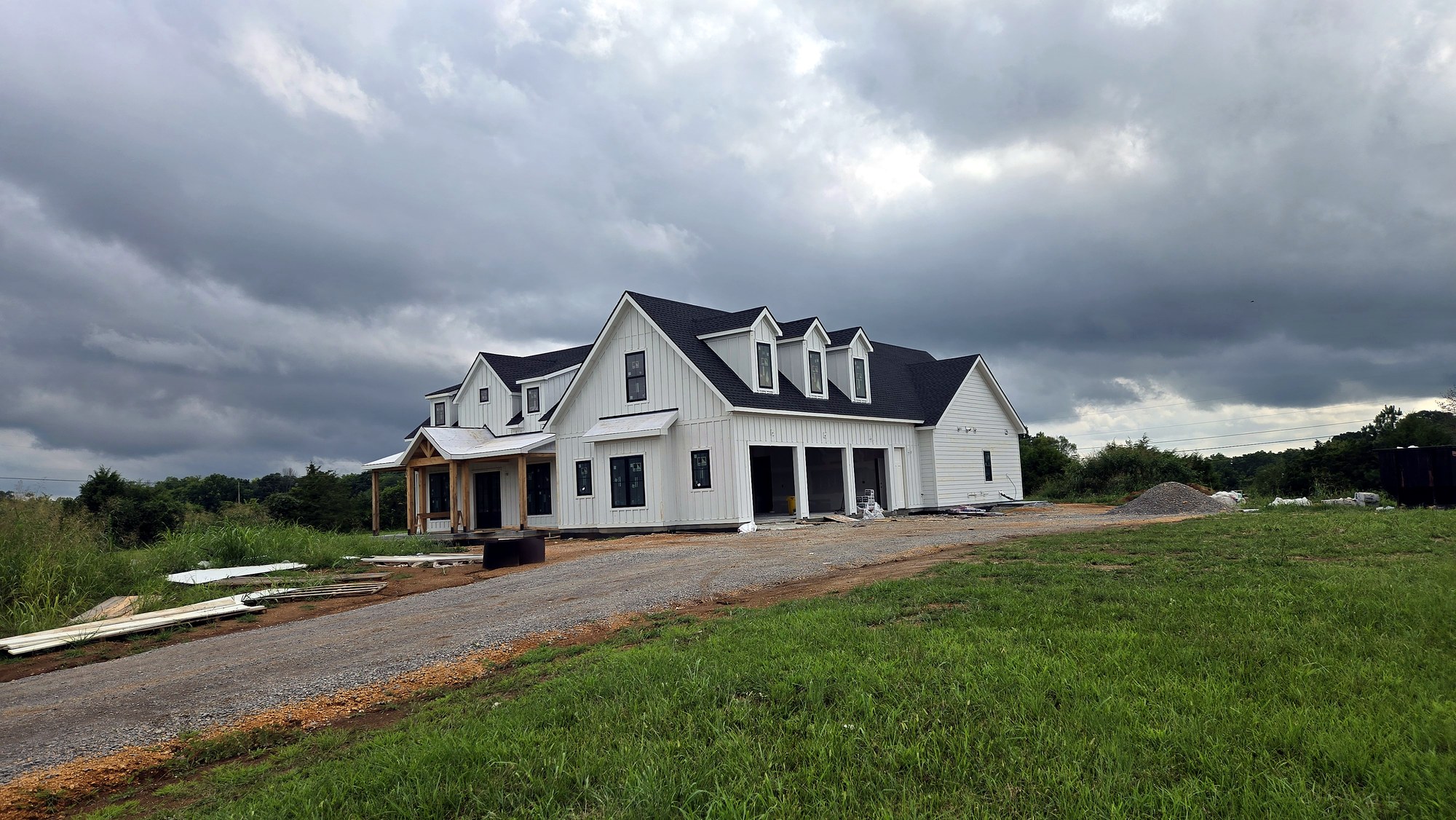 Custom home with garage wing — Columbia, TN