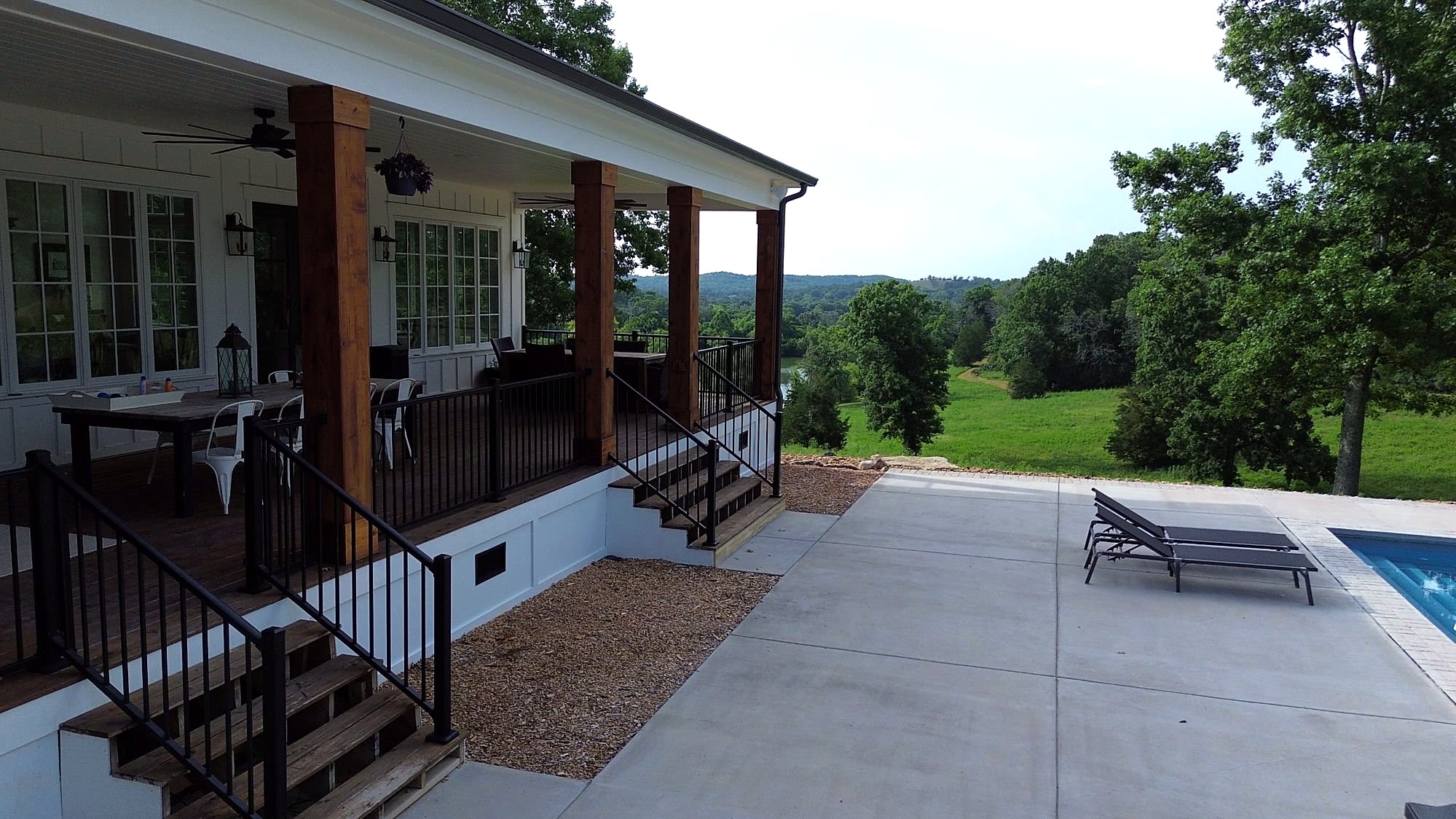 Covered porch with valley view — Columbia, TN